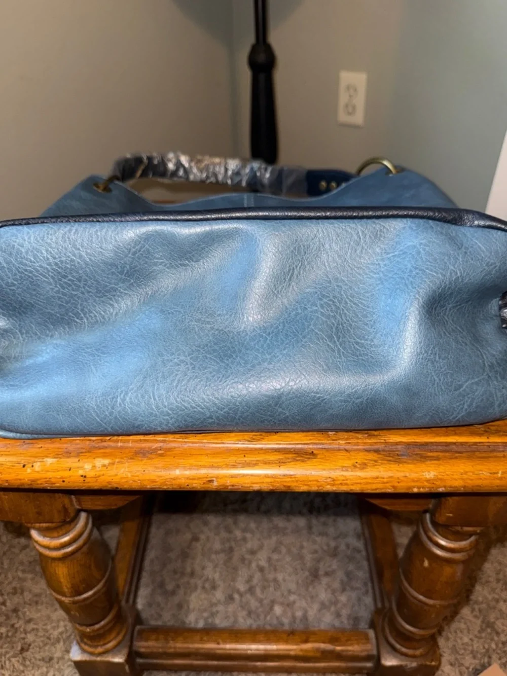 Wrangler Two-Tone Blue Shoulder Tote - Picture 4 of 5